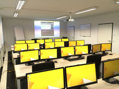 自动化监控的短信压力测试